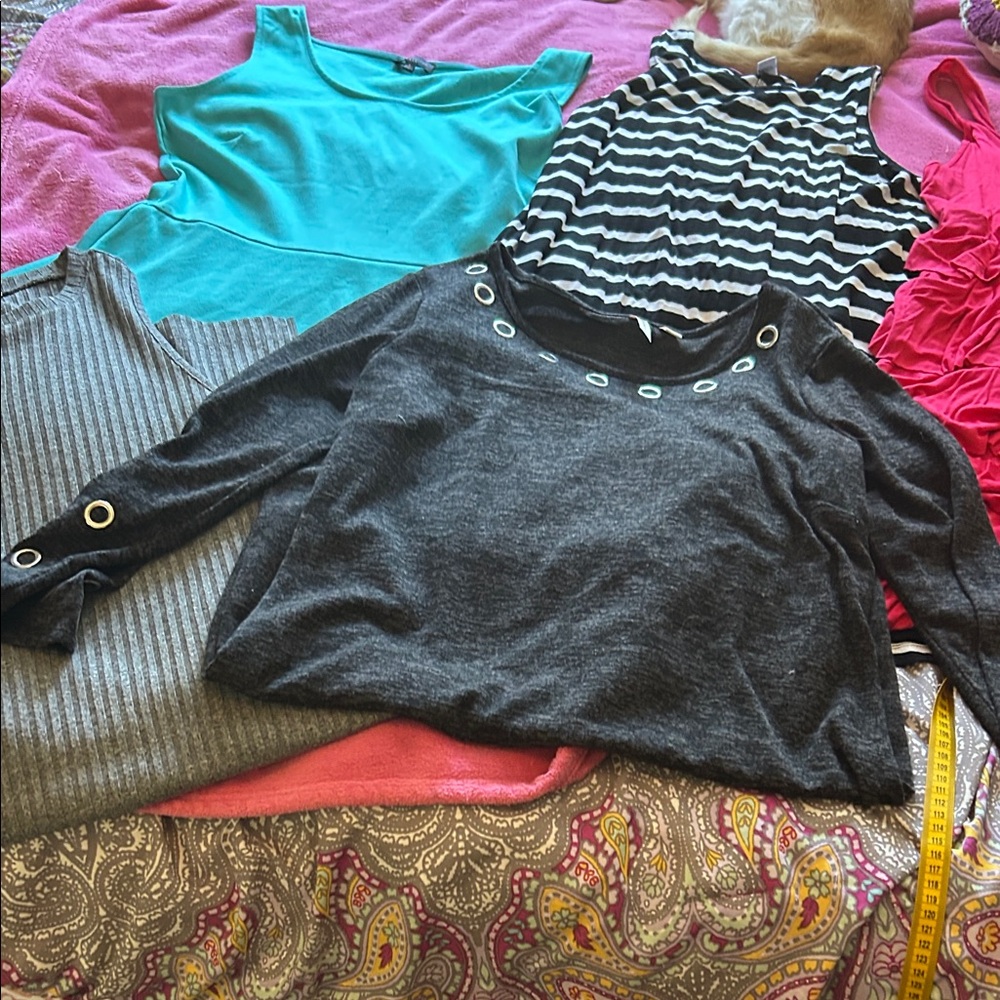 Bundle of 5 GUC women’s dresses